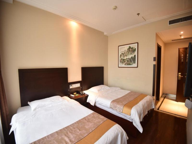 Greentree Inn Qinhuang Island Railway Station Business Hotel Qinhuangdao Exterior photo